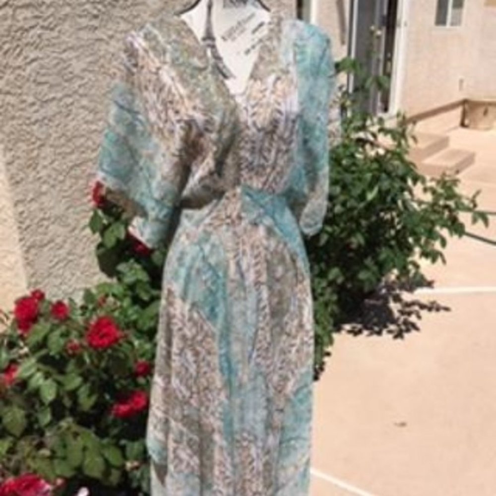MULTI-COLOR PRINTED SHEER SWIMWEAR COVER UP SIZE S
